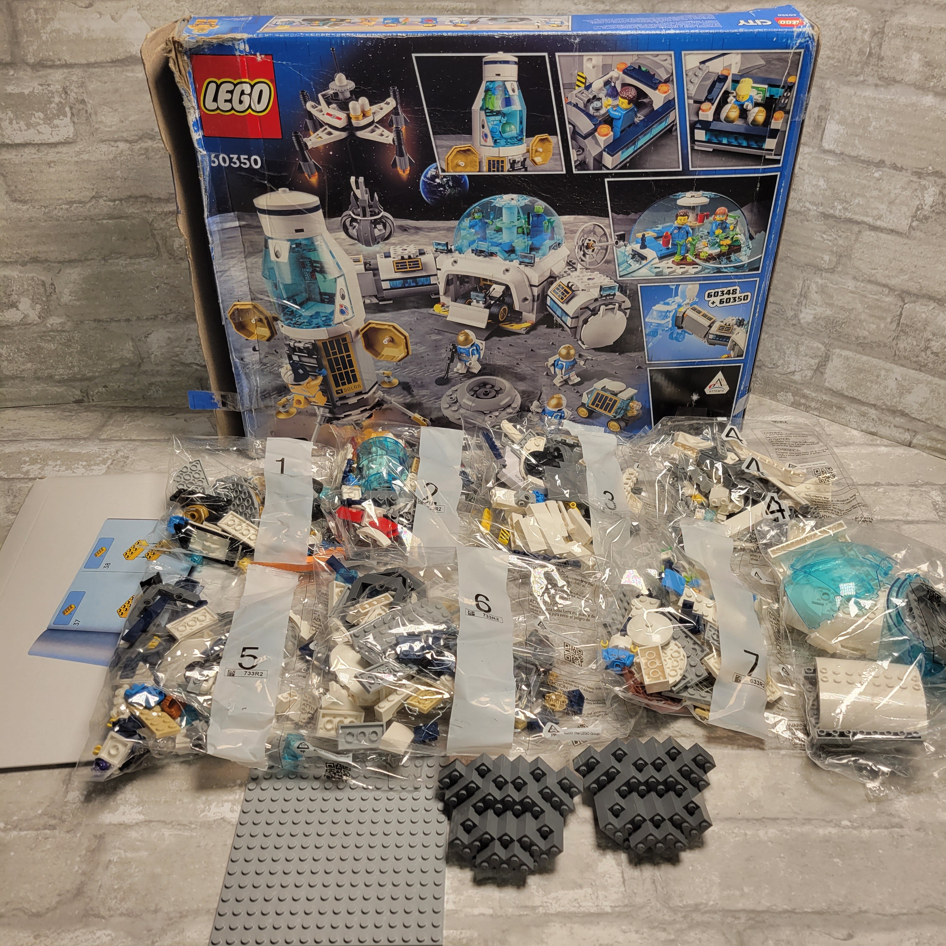 LEGO CITY: Lunar Research Base (60350) (8051234570478)